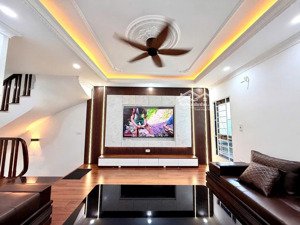 bán nhà riêng tại tứ hiệp, 6,75 tỷ, 52m2 x4 tầng, nội thất đầy đủ