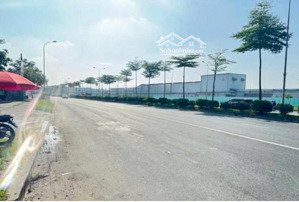 đất đẹp ..kim chung -dt135m2 -gần kcn btl -gần viện nhiệt đới-cách tòa tháp 108 tầng 5km