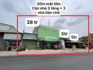 chính chủ cần bán căn nhà ngang 30m dt 1400m mặt tiền võ văn bích gần chợ hóc môn