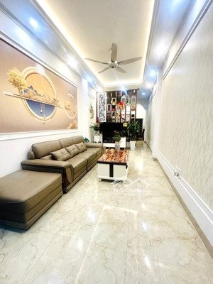 nhà tam trinh 55m2 5 tầng 10.7 tỷ, nội thất sang xịn sát ô tô an ninh đỉnh