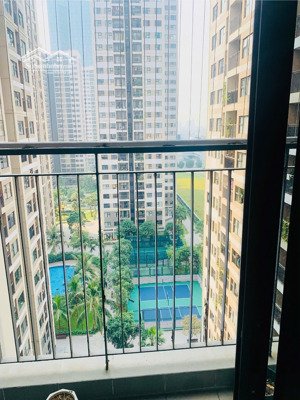 gia đình có việc cần bán gấp căn 2pn 1wc, diện tích 54m2 giá bán 3.1 tỷ