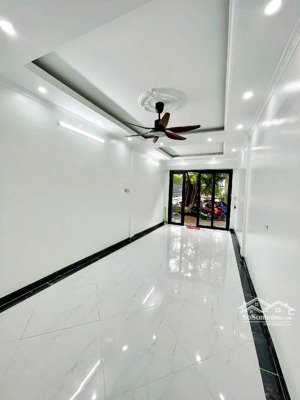 gấp bán nhà siêu phẩm giá tận tâm chỉ 14.9 tỷ sở hữu ngay phố dương văn bé 52m 6 tầng hai bà trưng