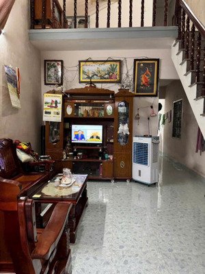 bán nhà có gác lửng dt 52,8m2 hẻm đường đệ phường bắc nha trang, gần biển, kdc yên tĩnh, giá 2,5ty