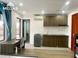 studio cầu giấy ban công siêu rộng - 72 dương quảng hàm