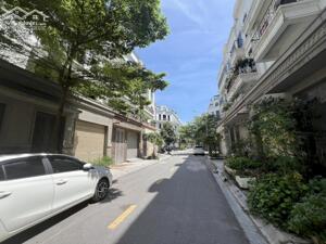 Cần sang tên gấp căn Shophouse Hải Phát tại trung tâm thị trấn Trâu Qùy, Gia Lâm