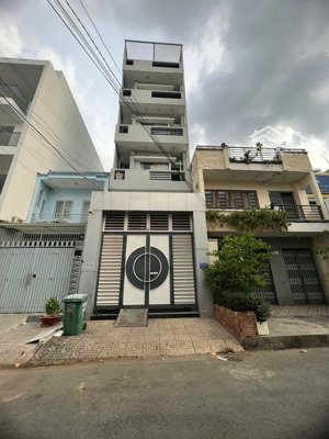 chdv mặt tiền đường số 39, tân quy (4.85x20) hdt 50 triệu/tháng - 22.5 tỷ