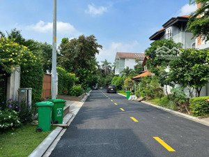 hạ 25 tỷ bán nhanh đất cumpoun 146 nguyễn văn hưởng-q2-dt:19x22m-giá 95 tỷ