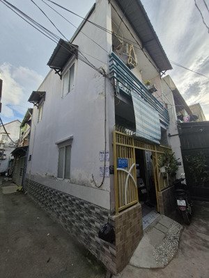 nhà bán chính chủ 1 trệt + 1 lầu đúc kiên cố 2 pn + 2 wc đường số 38, hiệp bình chánh, thủ đức