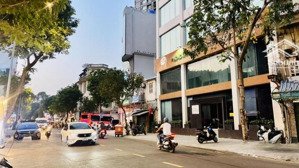 chính chủ cần bán nhà mặt tiền đường 46 thảo điền quận 2 - 17x25m - chỉ 40 tỷ 