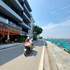 bán nhà mặt phố tại đường từ hoa 383m2, giá 319 tỷ. tây hồ