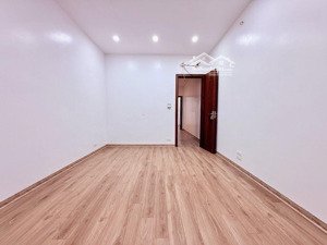 nhà phúc lợi đẹp long lanh ngõ nông rộng hàng xóm vinhomes - 5 tỷ chút