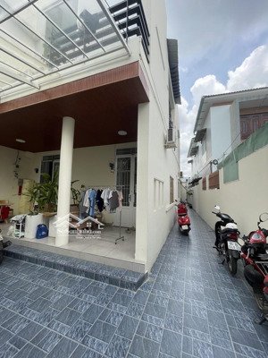 bán nhà 3 tầng , lê văn lương , p.tân hưng, quận 7, dt 155 m2, thu nhập 80tr/ th