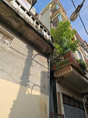 nhà hi.ế.m ngô quyền hà đông diện tích 38m² x 4 tầng, ô tô đỗ cửa, giá chỉ 7,2 tỷ, giáp lk văn khê