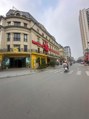 bán nhà mặt phố tưởng dân bảo-nguyễn xiển,vỉa hè 3 ô tô tránh-kd nhộn nhịp-55m 6 tầng-24.4 tỷ