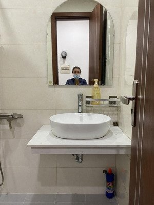 chính chủ đăng tin! cho thuê căn hộ studio 17t9, nguyễn thị thập, full nội thất