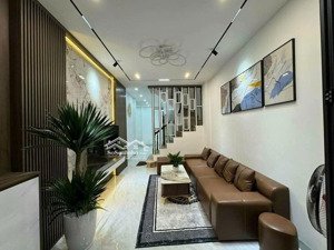 bán nhà hoàng ngân, cầu giấy, ô tô đỗ cửa, 2 thoáng, cán bộ tự xây, dân trí cao, 60m2x5 tầng 16 tỷ