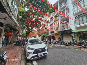 mặt phố hàng than, ba đình, nhanh tay còn kịp, giá đầu tư đẹp,dt 152m, pháp lý rõ ràng chỉ 88 tỷ