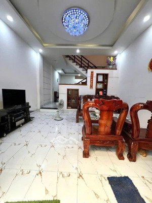 bán nhà hồ học lãm, an lạc, nhà đẹp lung linh, 4.5x14, nở hậu 70m2, nhỉnh 4 tỷ (bt60)