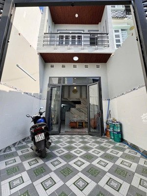 nhà sổ hồng riêng kdc đường tân thới hiệp 06, giáp gv