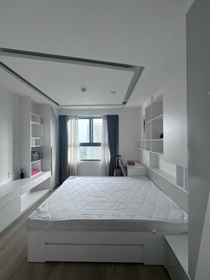 bán căn hộ chung cư saigon south residence cđt phú mỹ hưng dt 71m2 giá 5,1 tỷ lh : 