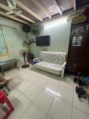 bán nhà đường hxh kênh tân hóa tân phú dt 42m2 giá 5.5 tỷ