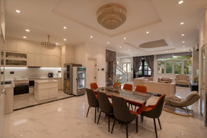 bán biệt thự đẹp view công viên an phú_ an khánh, q2. 3 lầu dt: 8x20=160. giá: 36 tỷ