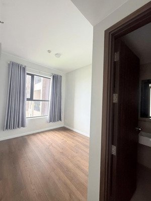 cho thuê căn hộ 61m2 công năng 2pn 2wc giá thuê 5tr/tháng