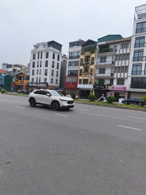 nhà phố hồng tiến - bồ đề, 38m2 chỉ 5.2tỷ