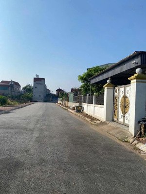 duy nhất lô 88,83m2 đất đấu giá cd quán trạch - văn giang - hưng yên, hạ tầng đẹp