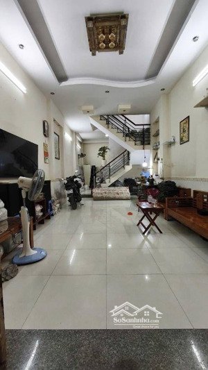 nhà 2/ hẻm 371 sát nguyễn hồng đào giá rẽ