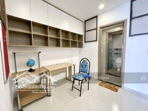 cho thuê căn hộ 63m2 giá 6,5tr/tháng, mt eastmark city phường long trường.