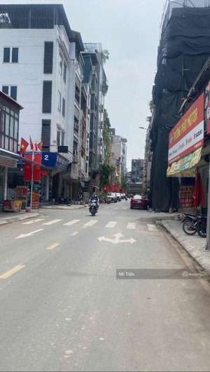 thanh xuân-mặt ngõ to như phố-vỉa hè rộng ô tô dừng đỗ - kinh doanh siêu hót 50m x 6t, giá 24,5 tỷ