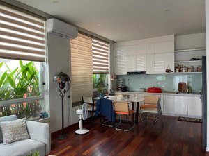 bán nhà 3 tầng 2 mặt kiệt ô tô đinh thị hoà, cho thuê tháng 20tr/tháng. giá 6.8 tỷ