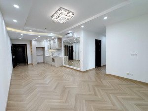 cho thuê căn góc 3pn sáng times city, 18 triệu - vào ở ngay. lh: 