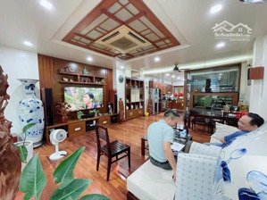 chính chủ cho thuê nhà liền kề tại trần duy hưng,trung hoà,cầu giấy