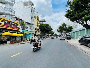 mtkd độc lập tân phú 430m2 chào chỉ 90tr/m2