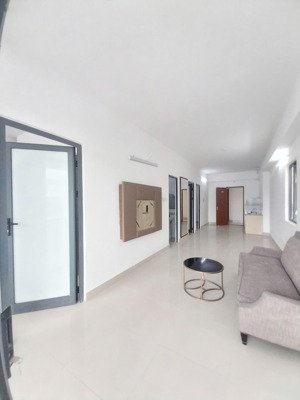 bán căn hộ napoleon, diện tích 70m2, gồm 3 ngủ 2 vệ sinh view phố xéo biển