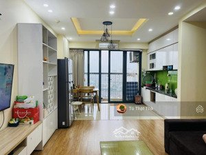 chính chủ bán căn 70m2 trục đẹp nhất tòa b ct36 định công bc đông nam, 2 ban công view hồ full đồ