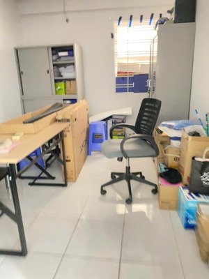 bán cc tại man thiện, giá siêu hời 2,3 tỷ, 72,9m2, 2pn, 1wc, q9, hcm