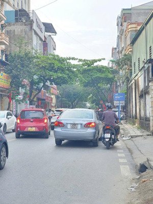 siêu phẩm 62m² ngõ rộng giá dưới 10 tỷ phố lương ngọc quyến, văn quán, hà đông