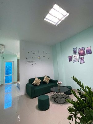 cho thuê phòng khép kín gần đh thương mai, quốc gia 1 khách 1 ngủ tại goldmark city ở ngay giá 4.x