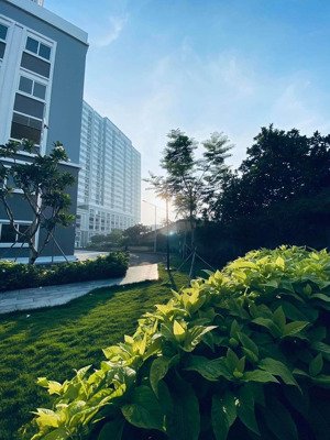 bán nhanh căn hộ 2pn 2wc giá 2tỷ9 chung cư moonlight boulevard gần bến xe miền tây