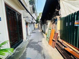 bán mảnh đất vuông vắn gần hồ văn quán, giá chỉ 175tr/m2. đầu tư cực tốt