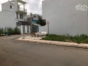 đất hiếm cổ điển thanh trì mặt tiền rộng ô tô tránh nhau