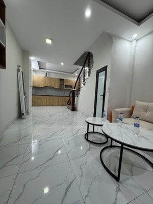 chính chủ bán nhà ngõ 17 đại mỗ, nam từ liêm, ngay gần ngã tư vạn phúc, 32m2x5 tầng, 6,9tỷ, lô góc