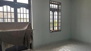 bán nhà 2 lầu 1 trệt gần chợ đoàn thị kia p. dĩ an; tp. hồ chí minh