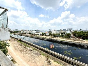 12t nhú - nhà trệt lửng 3 lầu 2 mặt tiền bờ kè không quy hoạch lộ giới