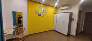 cần bán căn studio skyoasis giá 2.35 tỷ bao phí view btđ lh 