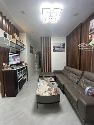 bán chung cư tầng trệt hoàng hoa thám 2 vệ sinh - 2 phòng ngủ - chỉ 3 tỷ 1