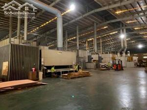 bán kho xưởng giá rẻ khu công nghiêp tân uyên , tỉnh binh dương